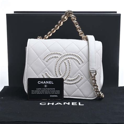 chanel borsa a mano